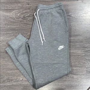Nike tech fleece sweats